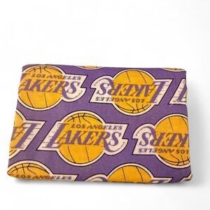 18” x 21” Los Angeles Lakers NBA Cotton Fabric Fat Quarter Purple
